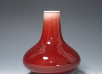 清雍正郎窑红荸荠瓶赏析