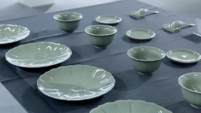 汝瓷新篇：李廷怀与活态瓷